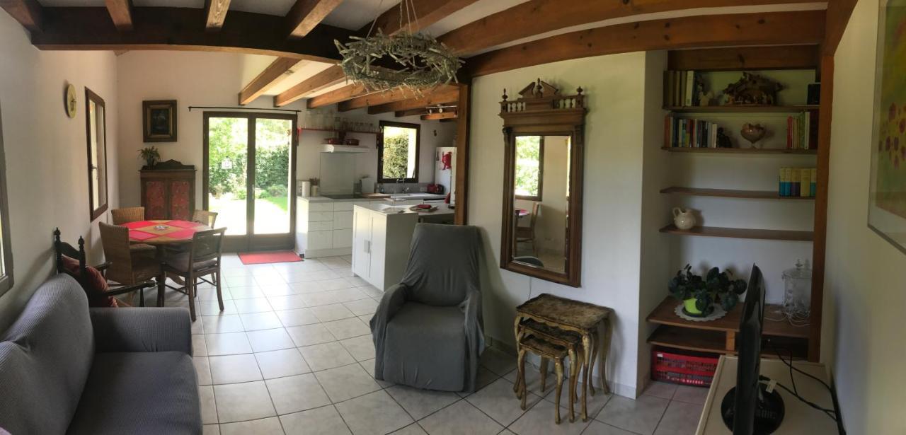 Maison De Vacances Village Ocelandes サン・ジュリアン・アン・ボルヌ エクステリア 写真