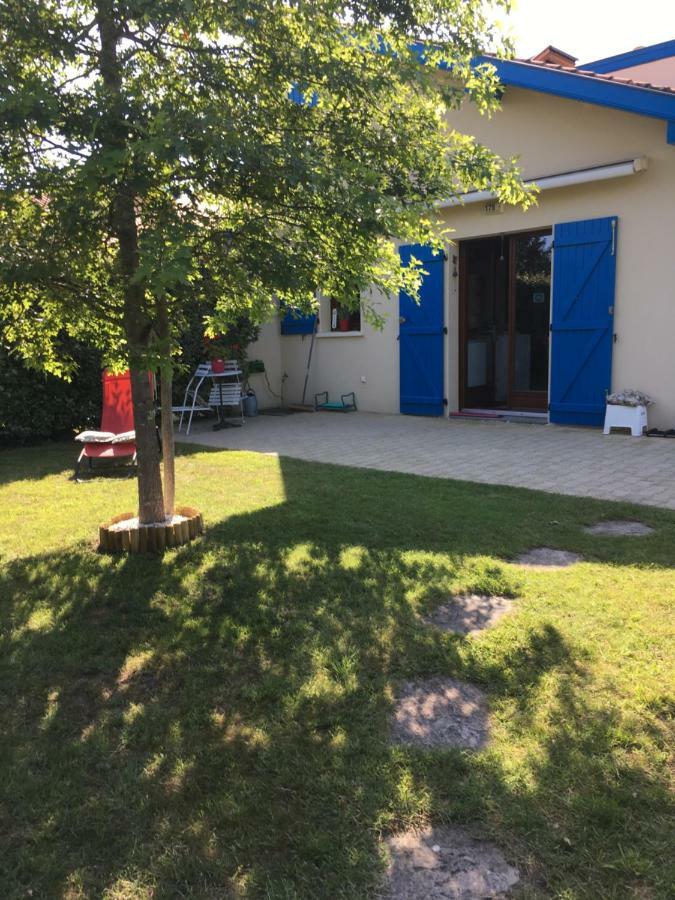 Maison De Vacances Village Ocelandes サン・ジュリアン・アン・ボルヌ エクステリア 写真